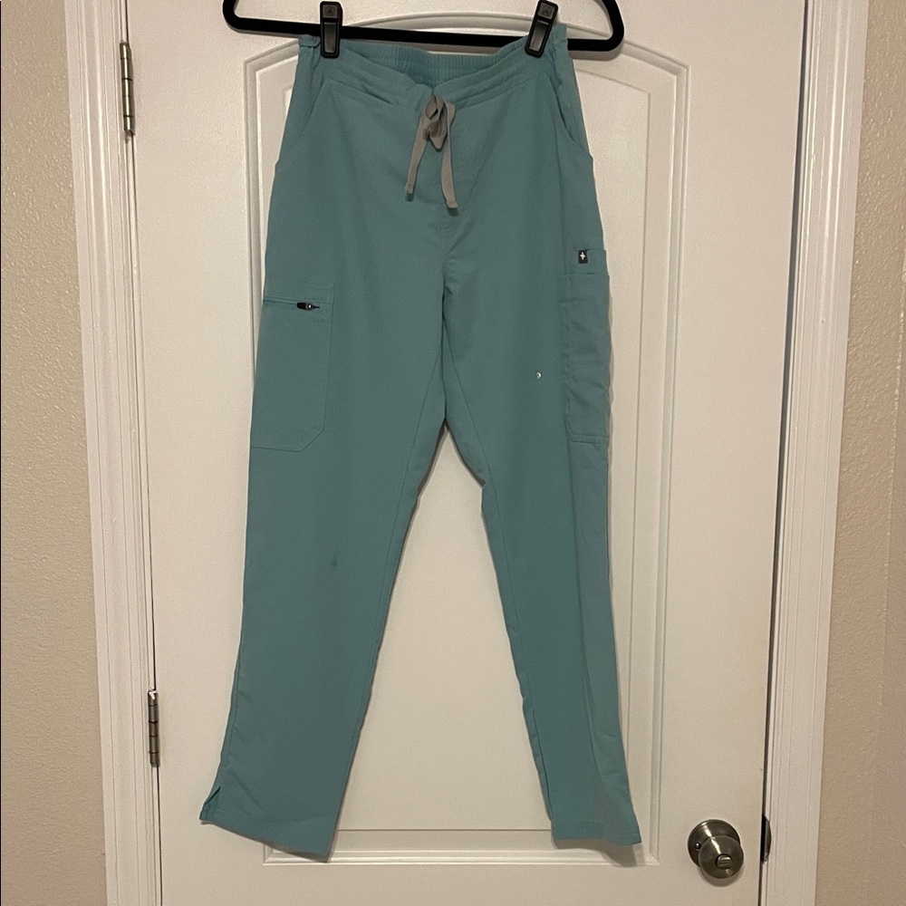 Figs Zamora  Scrub Pants size S/Petite
